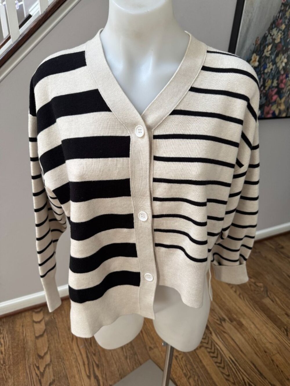 NWT ELLE GREY Striped Cardigan White Black Size S/M